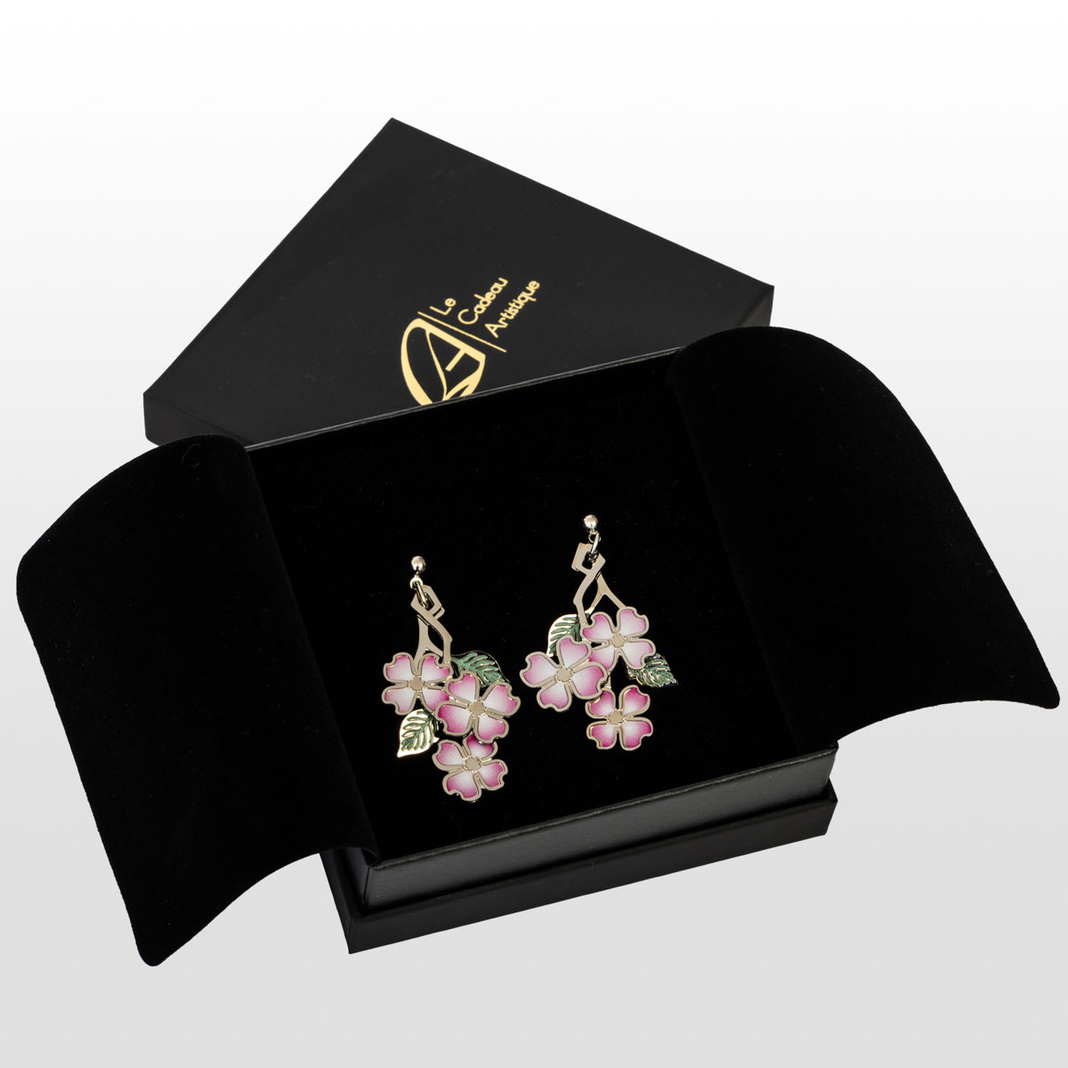 Louis C. Tiffany earrings: Dogwood blossoms (gift box)